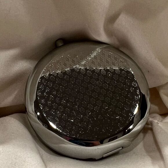 Whimsical Peacock Travel Pill Box 3 Compartment Medicine Metal Pill Case NEW - Picture 4 of 5